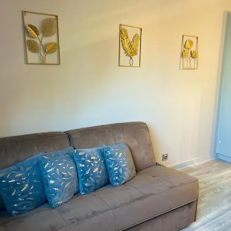 Antoinette Apartment